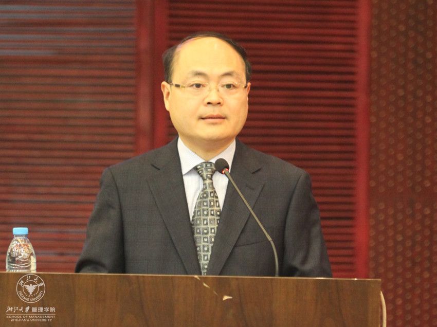 体育外围平台APP党委书记 包迪鸿_副本.jpg